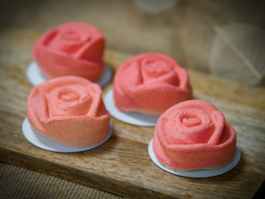 Monoporcja w kształcie róży